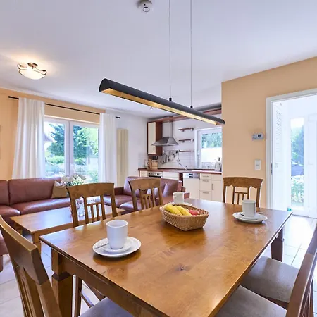 Haus 75, Ginsterweg 15 Holiday home *